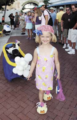 Pet Masquerade and Parade 2006 photo - Duval Street, Key West
